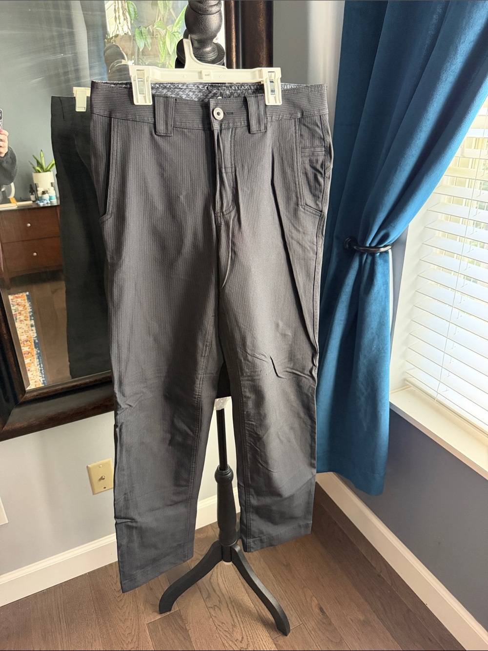 lululemon athletica Men's Gray Cargo Pants